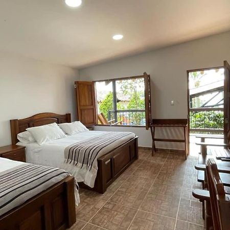Hotel Bosques Del Saman Alcala 金巴亚 外观 照片