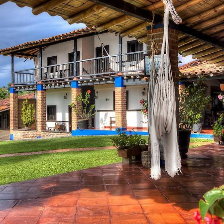 Hotel Bosques Del Saman Alcala 金巴亚 外观 照片