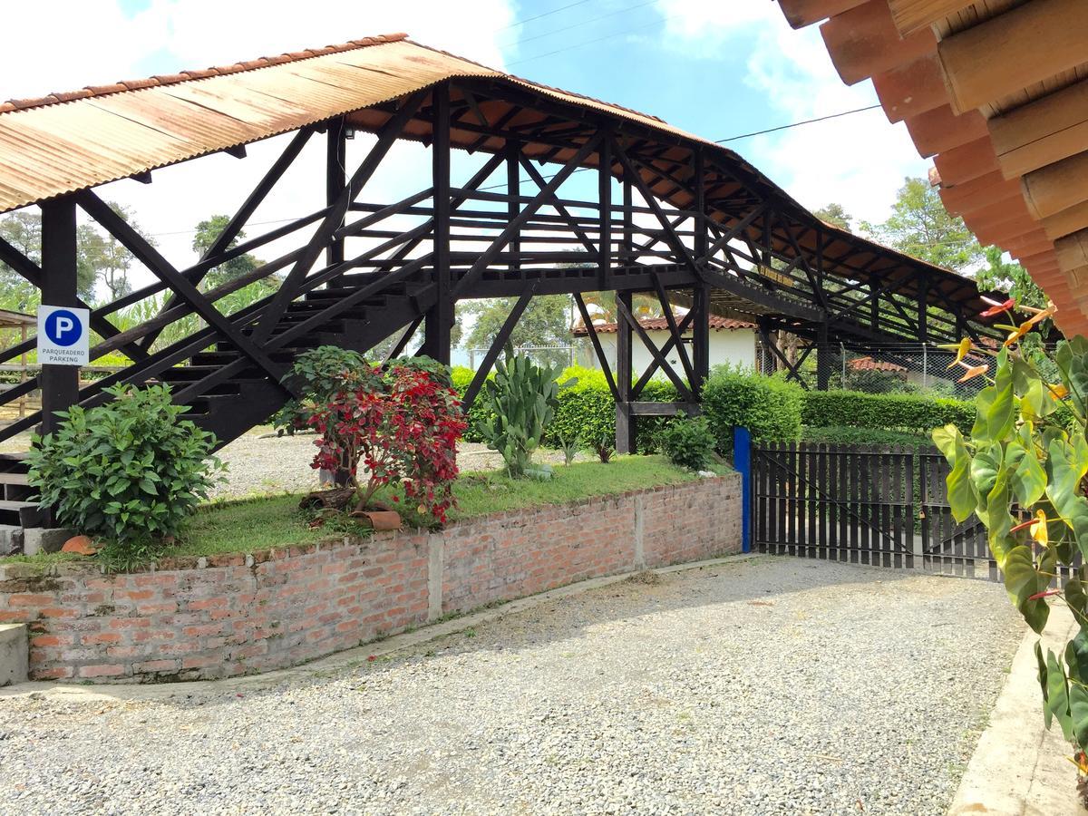 Hotel Bosques Del Saman Alcala 金巴亚 外观 照片