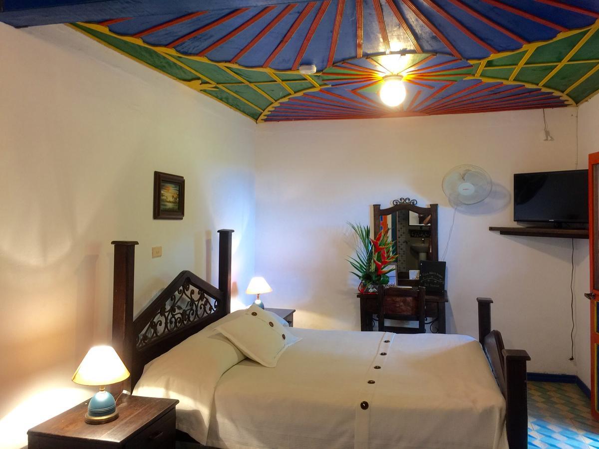 Hotel Bosques Del Saman Alcala 金巴亚 外观 照片