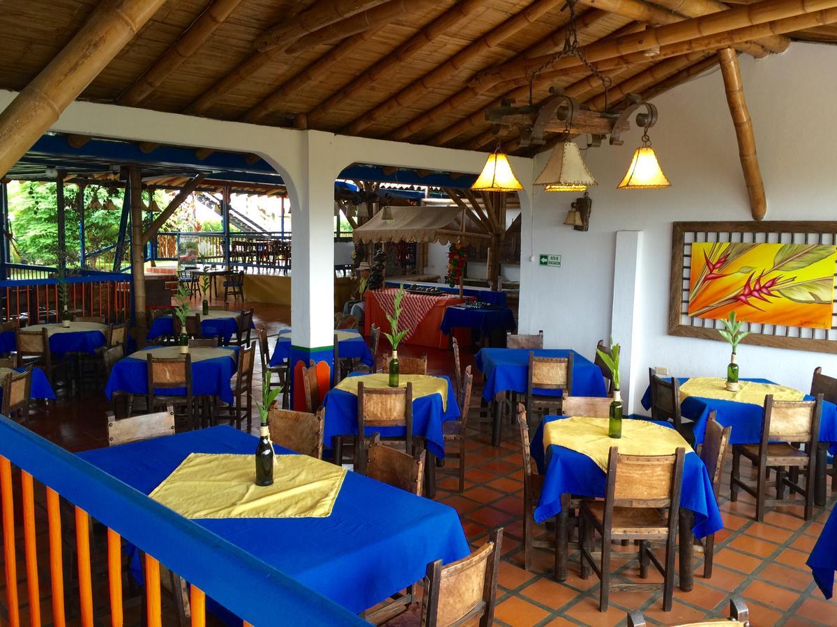 Hotel Bosques Del Saman Alcala 金巴亚 外观 照片