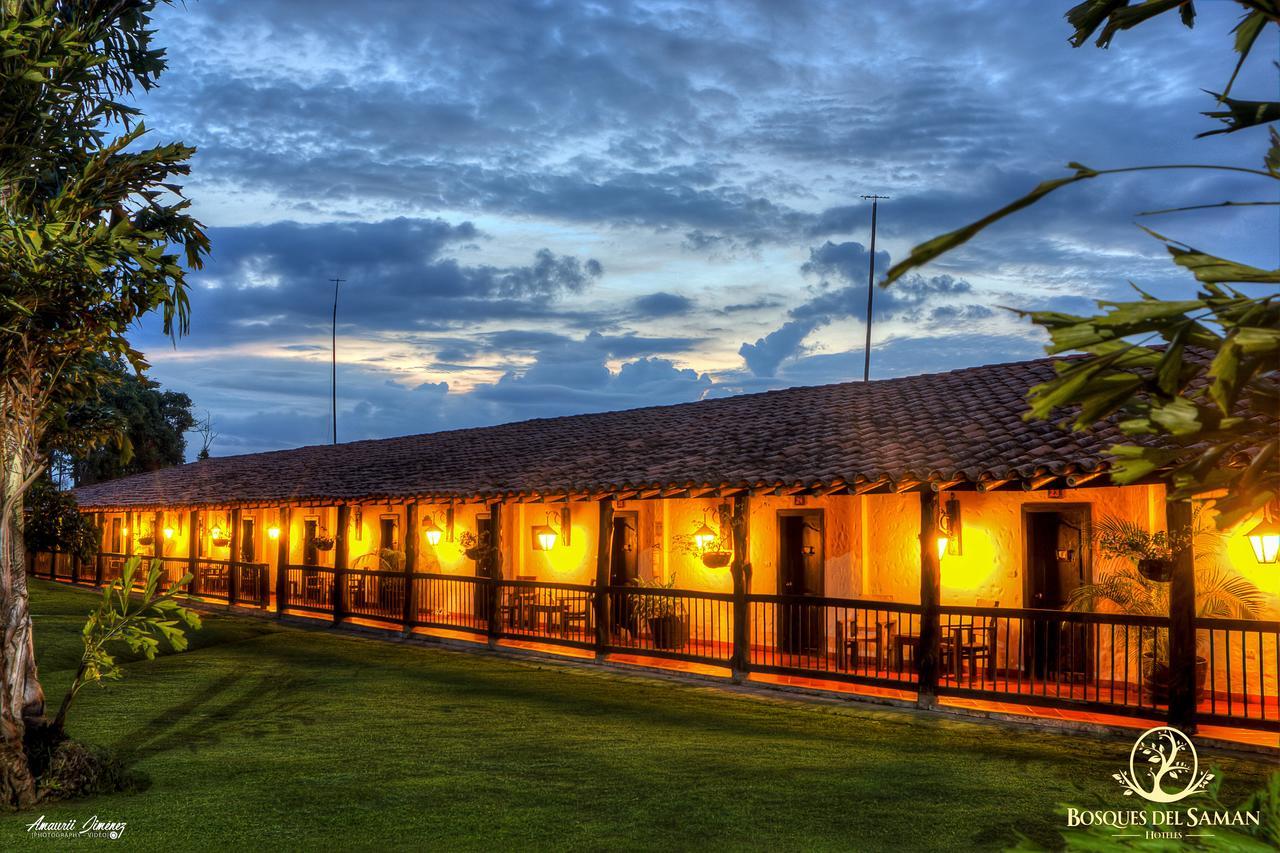 Hotel Bosques Del Saman Alcala 金巴亚 外观 照片