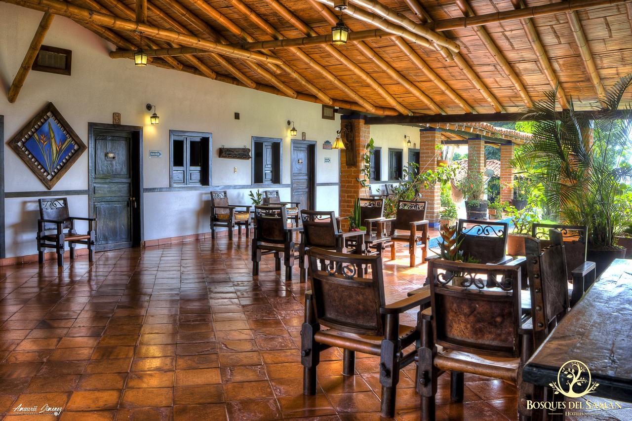 Hotel Bosques Del Saman Alcala 金巴亚 外观 照片